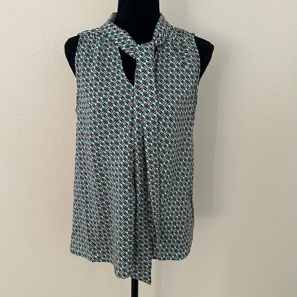 Maison d'Amelie Paris Multicolor V-Neck Tie Neck Sleeveless Blouse Size XS NWOT - Picture 9 of 9